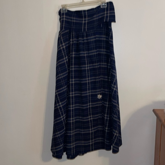 Ralph Lauren Dresses & Skirts - VINTAGE RALPH LAUREN WRAP AROUND MAXI SKIRT